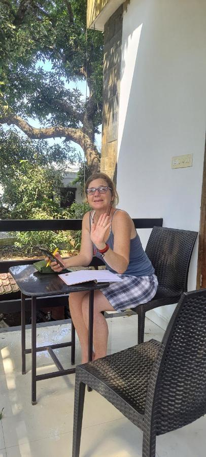 Abru'S Holidays International Travelers Alappuzha Экстерьер фото